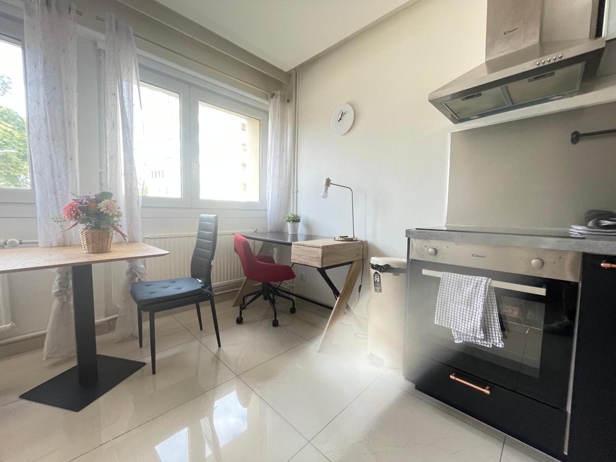 Апартаменты Plantiere - Studio Centre Quartier Queuleu - 2 Personnes Мец Экстерьер фото
