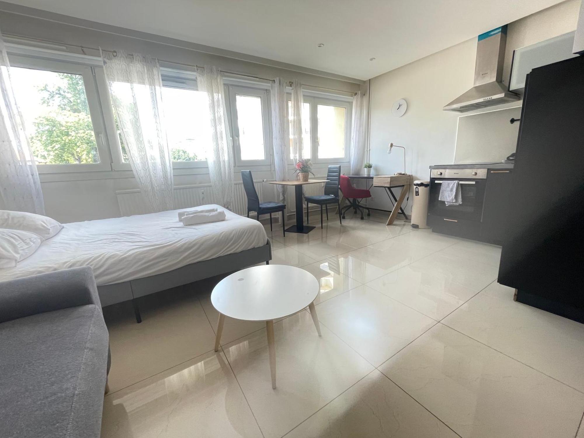 Апартаменты Plantiere - Studio Centre Quartier Queuleu - 2 Personnes Мец Экстерьер фото